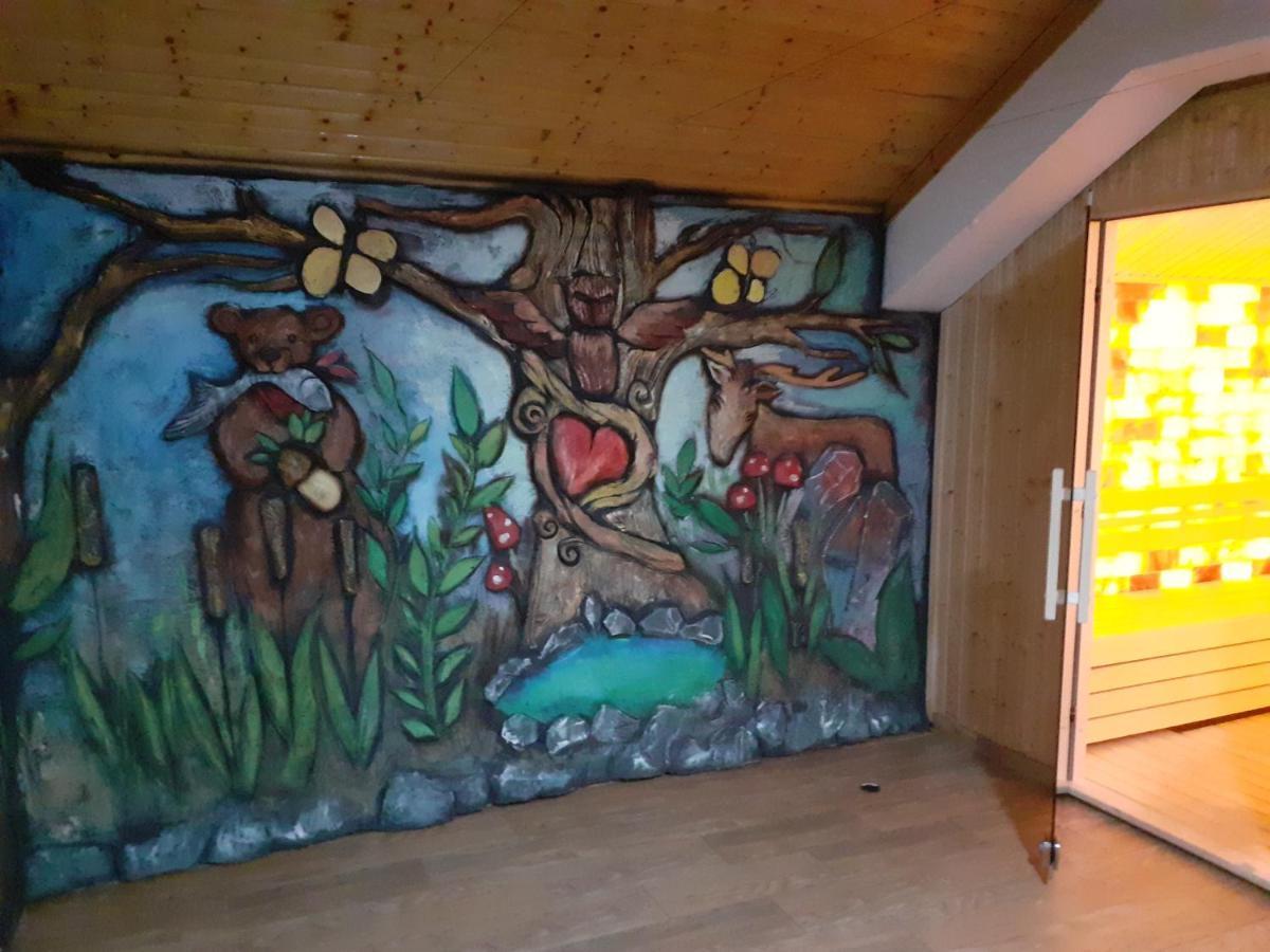 Pensiunea Dracula & Spa Căpăţîneni-Ungureni Exterior foto
